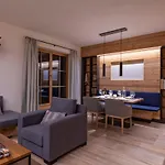 Brunnenhof Luxury Apartment